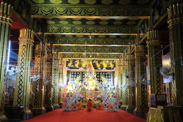 Thailand goldern temple