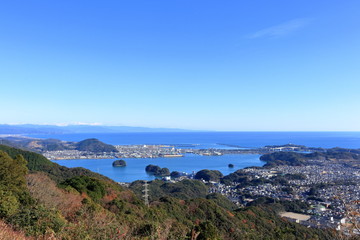 Fototapeta na wymiar 鷲尾山山頂からの眺望　空気の澄んだ冬（高知県高知市）