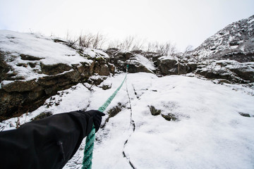 climb rope way up to the Buarbreen glacier