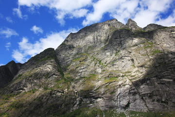 Fototapeta na wymiar Fjord en Norvège