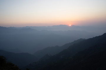Obraz premium Sunrise at Kunjapuri Temple, India