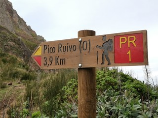 Crossroad signal on Madeira Island. Pico Arieiro to Ruvio route