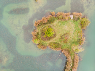 vue aérienne d'une presqu'île 