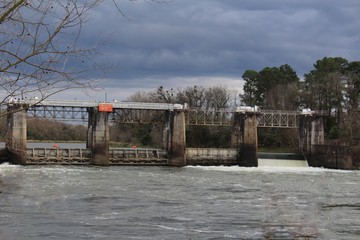 A dam controling thre flow off water