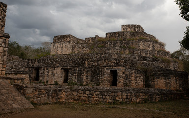 Fototapeta na wymiar Mayan ruins in the Yucatan Peninsula, Mexico