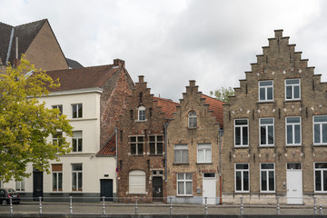 Fototapeta na wymiar Blick von der Langerei zur Potterierei in Brügge, Belgien