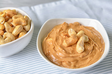 Bowl of cashew butter on table