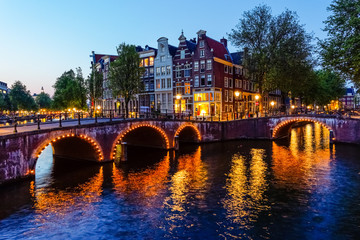 Fototapeta premium Traditional Dutch townhouses at Keizersgracht canal in Amsterdam, Netherlands