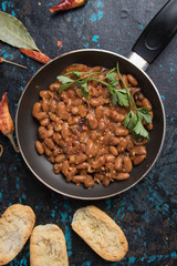Cooked white beans