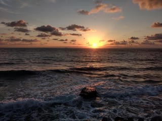 Obraz premium sunrise over the ocean