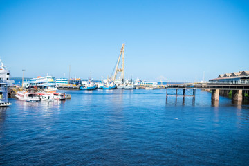 Visão do pedestre dentro do porto de Manaus