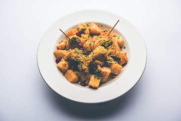 Aloo chaat or Alu chat is a popular street food originating from the Indian subcontinent, especially north India. it's an easy food recipe.