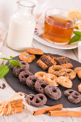 Shortcrust pastry biscuits.	