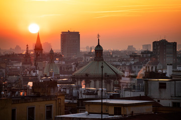 Obraz premium Magic sunset over Milan, Italy.