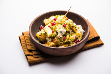 Aloo chaat or Alu chat is a popular street food originating from the Indian subcontinent, especially north India. it's an easy food recipe.