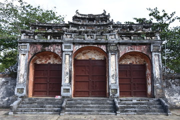 Fototapeta na wymiar Vietnamese Paifang to Cung Dien Tho, Hue Citadel