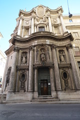 Fototapeta na wymiar Chiesa di San Carlo alle quattro fontane Roma