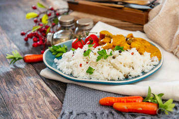 chicken tikka masala and rice basmati