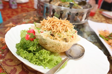 salad with chicken and vegetables