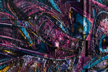 Detail Farben Grafiti Straßenkunst Berlin Friedrichshain Kultur Nahaufnahme Makro Sonnenlicht...