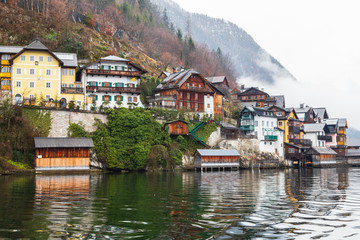 Fototapeta na wymiar Colorful houses by the lake in Hallstatt, Austria.