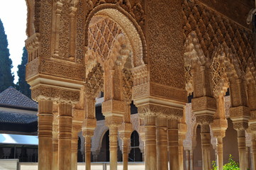 Löwenpalast in der Alhambra in Granada, Spanien