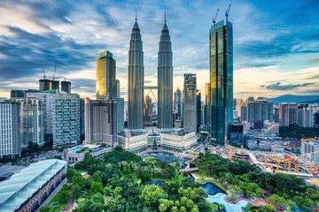 Photo sur Plexiglas Kuala Lumpur Kuala Kumpur Skyline at Dusk