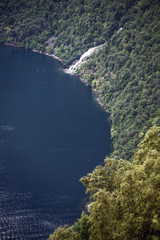 Fototapeta na wymiar view of a waterfall, norway, countryside, norge