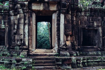 Fototapeta na wymiar mystic gate in cambodia front view