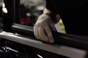 specialist pasting car with vinyl film