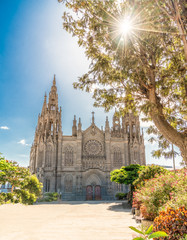Church of San Juan Bautista, Arucas, Gran Canaria, Spain - obrazy, fototapety, plakaty