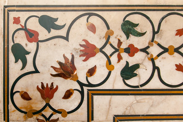 Fototapeta premium Floral Border at Taj Mahal