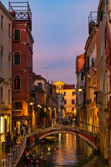 Fototapeta na wymiar street in Venice Italy