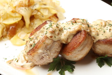  loin medallions with bacon
