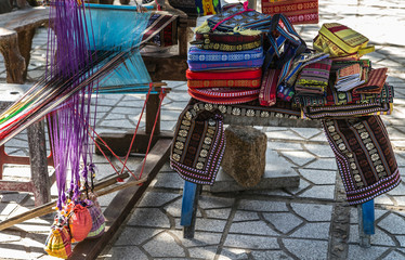 Fototapeta na wymiar indian manual loom hand weave