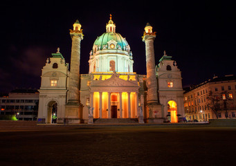 Fototapeta na wymiar St Charles Church in Vienna illuminated in the night 