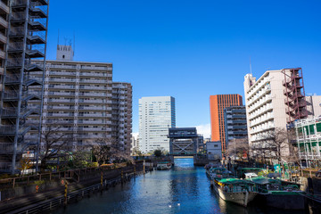 東京　晴海、勝どき、月島　運河のある風景