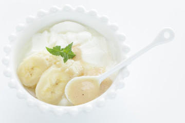Vanilla Condense milk and Banana yogurt for healthy dessert 