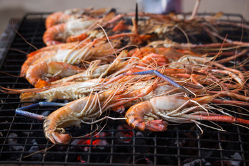 Grilled shrimp on the gril