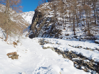 Südtirol - Winterlandschaft im Pfossental