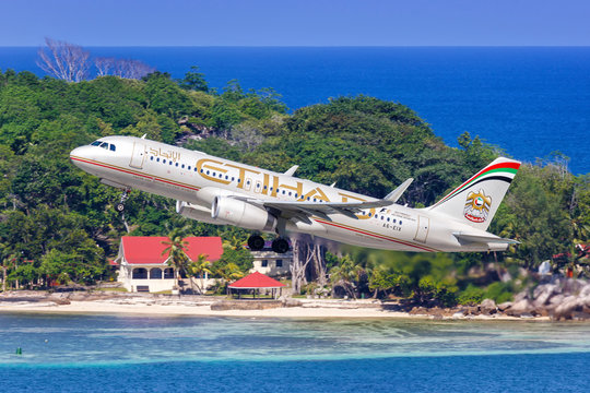 Etihad Airways Airbus A320 airplane at Seychelles Airport
