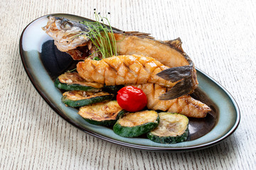 Dorada in crispy asian breading with fried zucchini