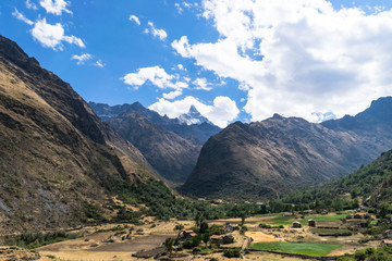 Fototapeta na wymiar Landscape of Santa Cruz Trek, Huascaran National Park in the Andes of Peru
