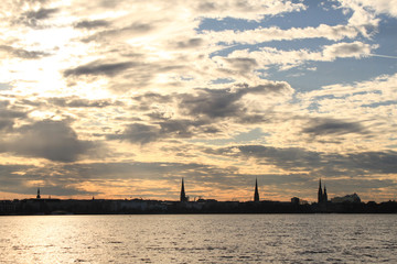 Hamburg; Wintermorgen an der Au&szlig;enalster
