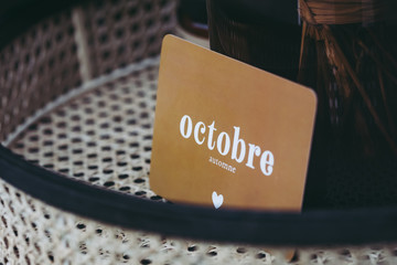 Carte d&eacute;corative mois d'octobre	