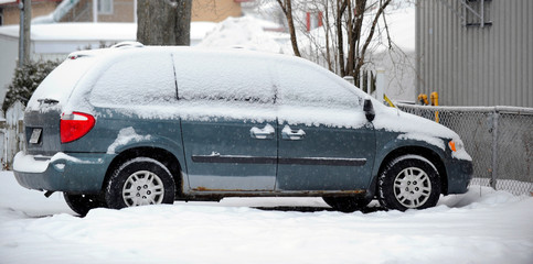 voiture en hiver