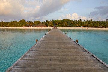 Obraz premium Footbridge of Paradise Island (Lankanfinolhu), Maldives