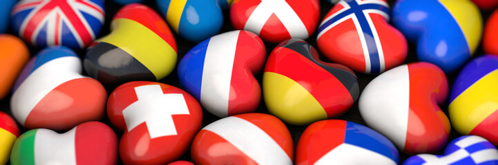 Die Landesflaggen der Länder Europas in Herzform © bluedesign