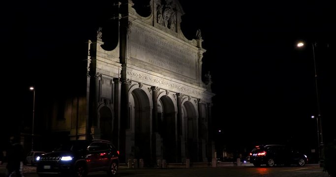 Rome (Italy) - Monumental Gianicolo fountain 4k real time night video