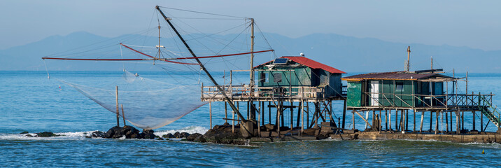Trabocco per la pesca Marina di PIsa